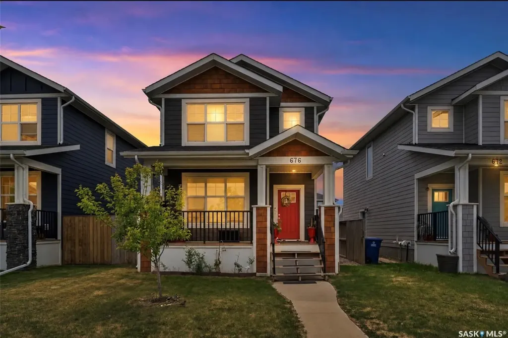 676 Meadows Boulevard Saskatoon SK S7V 0M5