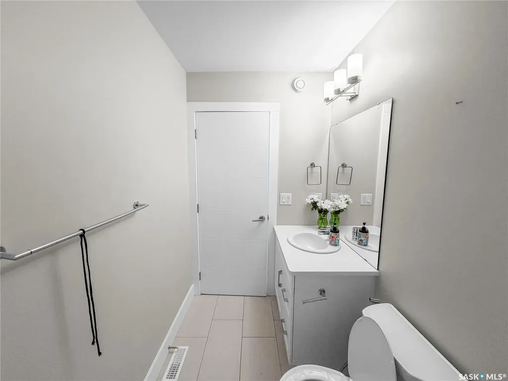 676 Meadows Boulevard Saskatoon SK S7V 0M5