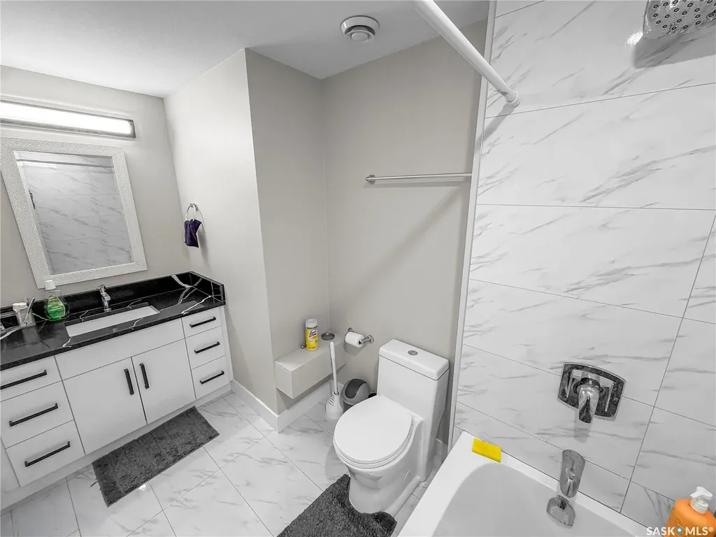 676 Meadows Boulevard Saskatoon SK S7V 0M5