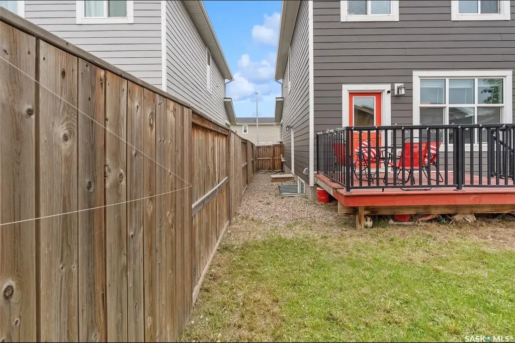 676 Meadows Boulevard Saskatoon SK S7V 0M5