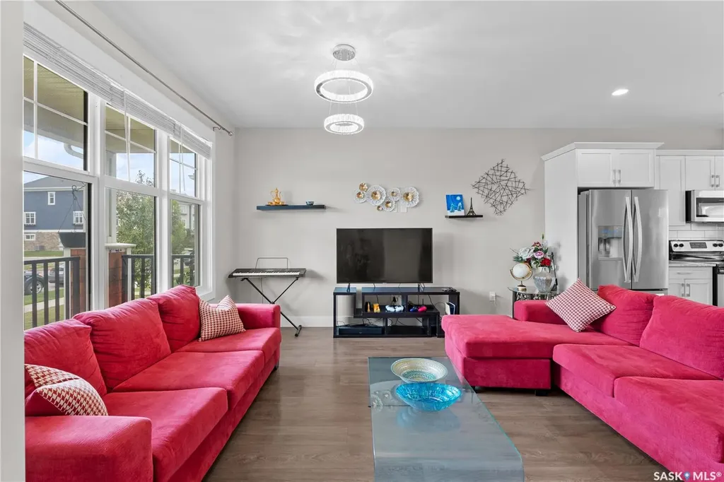 676 Meadows Boulevard Saskatoon SK S7V 0M5