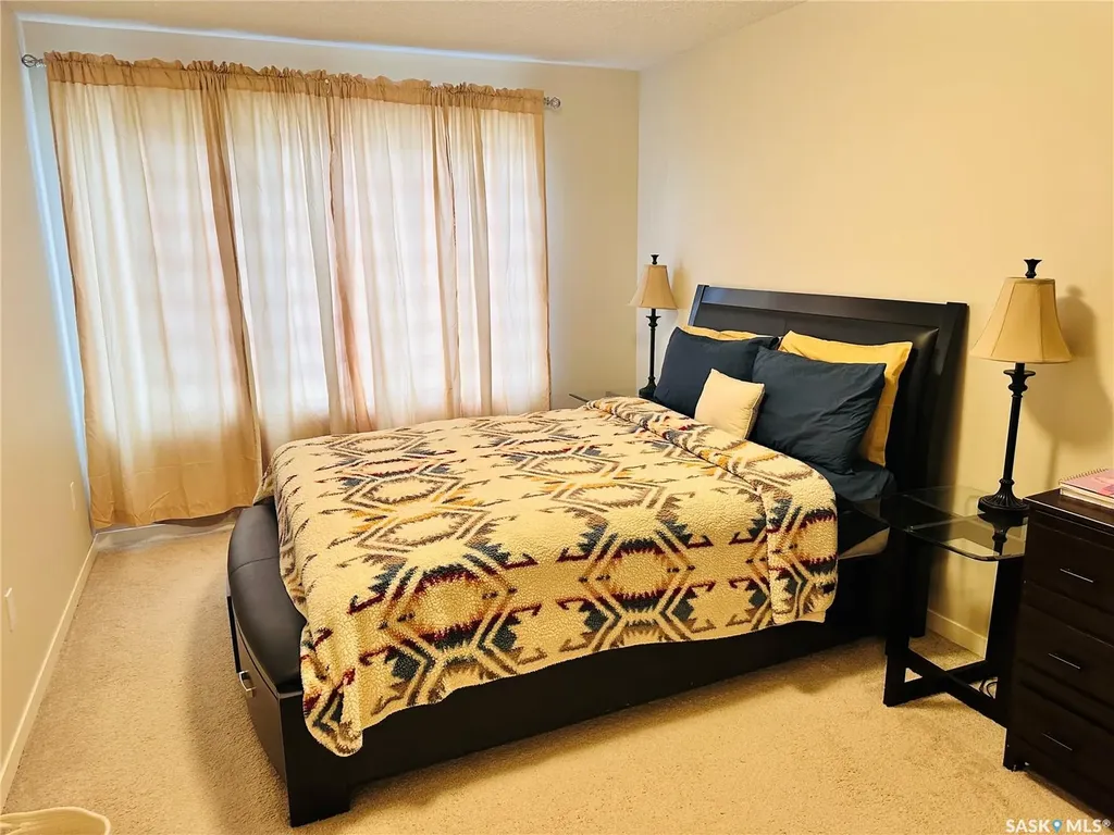 4533 Delhaye Way Regina SK S4W 0M2