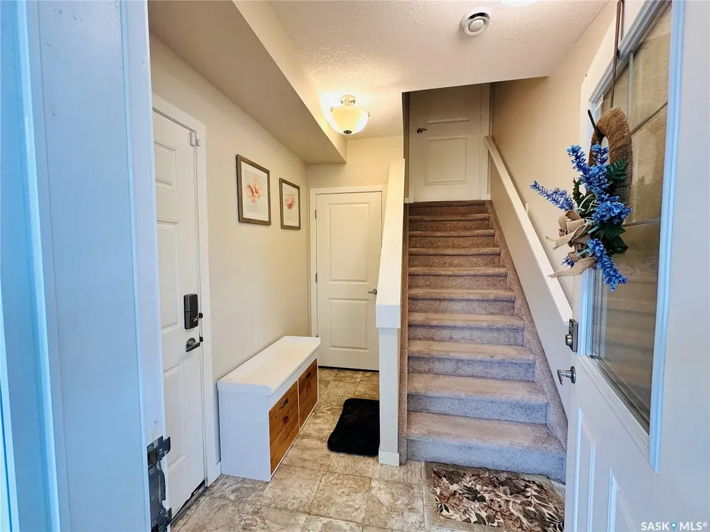 4533 Delhaye Way Regina SK S4W 0M2