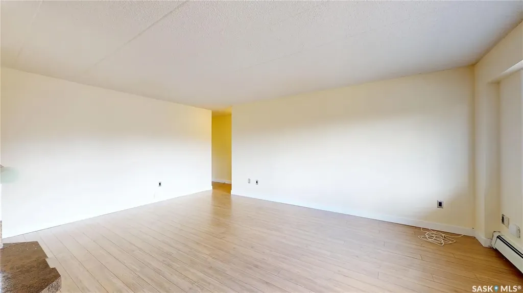 405 Lorne Street N Regina SK S4R 3B2