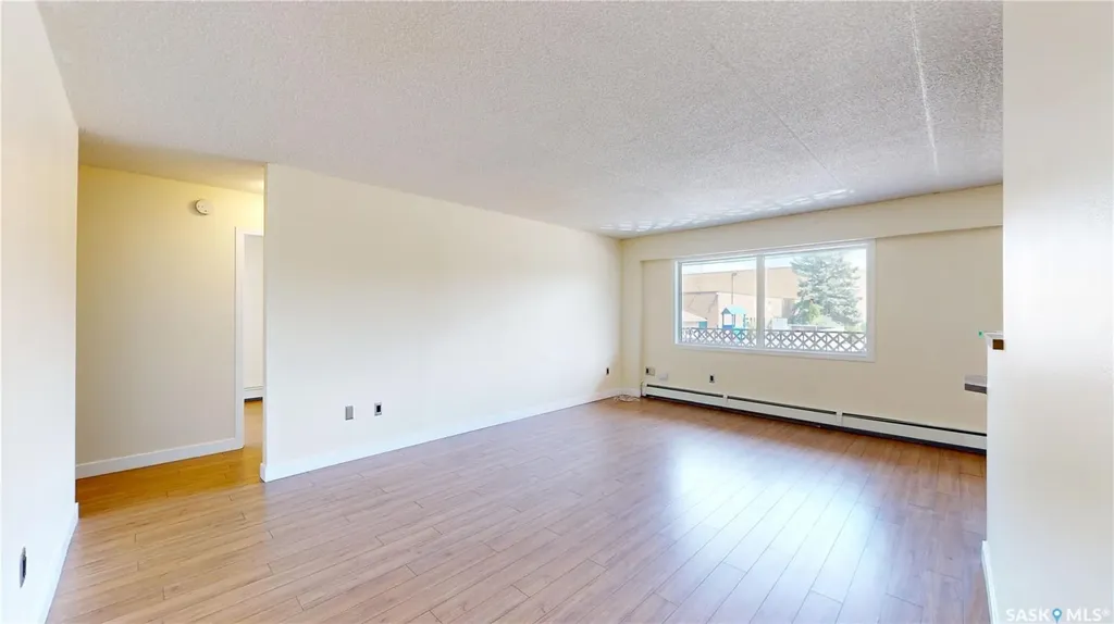 405 Lorne Street N Regina SK S4R 3B2