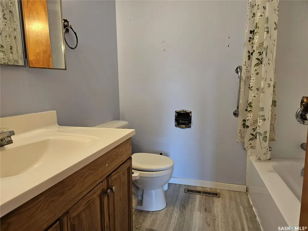 1641 103rd Street North Battleford SK S9A 1L6