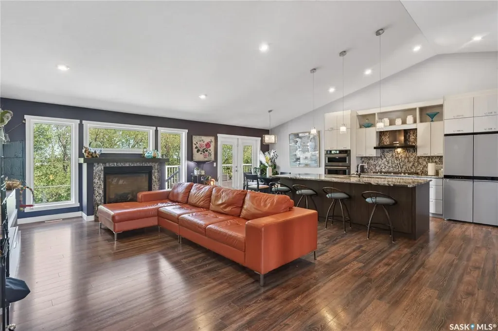 715 Golburn Crescent Tisdale SK S0E 1T0