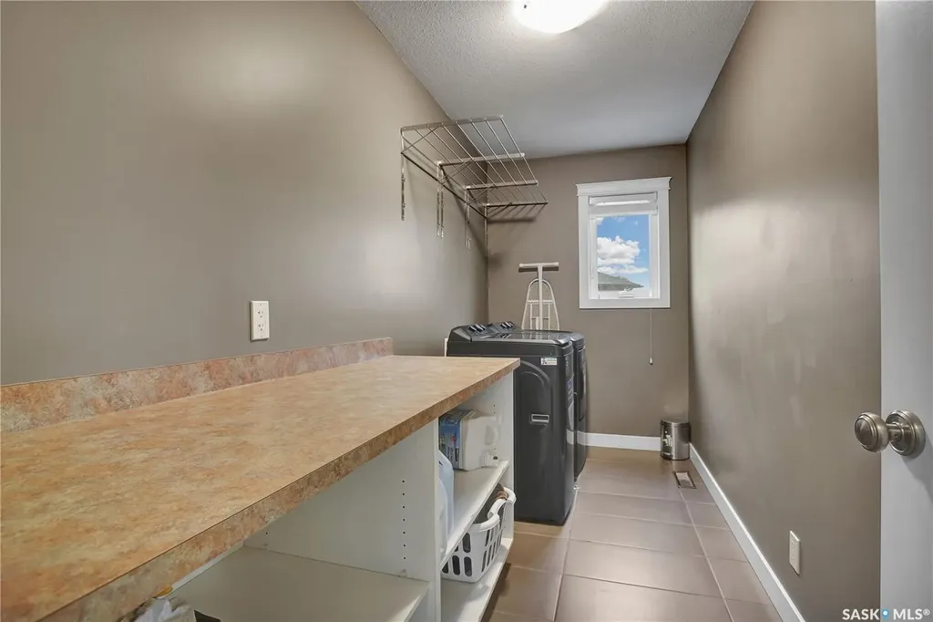 312 Columbus Court Martensville SK S0K 0A2