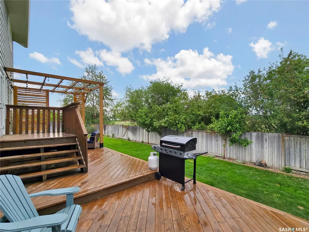 312 Columbus Court Martensville SK S0K 0A2