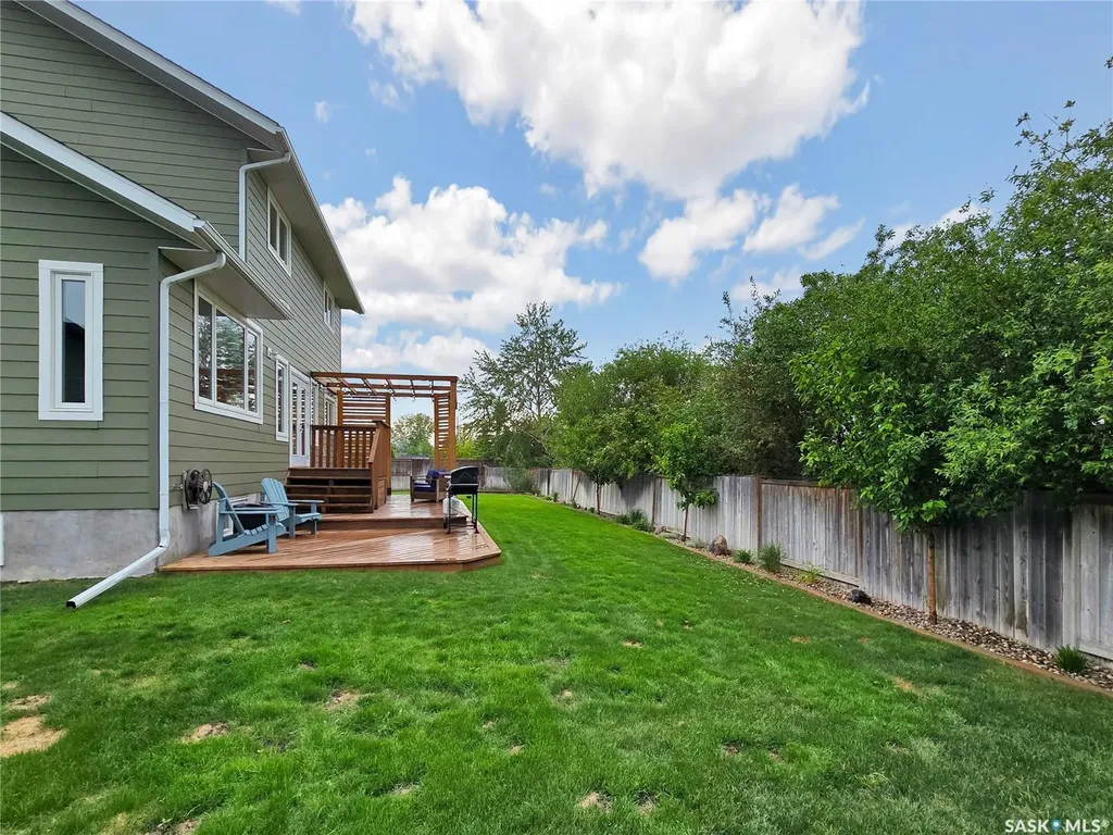 312 Columbus Court Martensville SK S0K 0A2