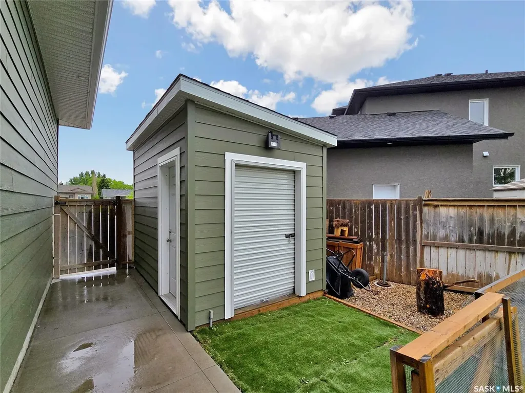 312 Columbus Court Martensville SK S0K 0A2