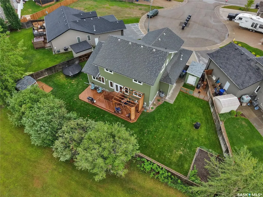 312 Columbus Court Martensville SK S0K 0A2