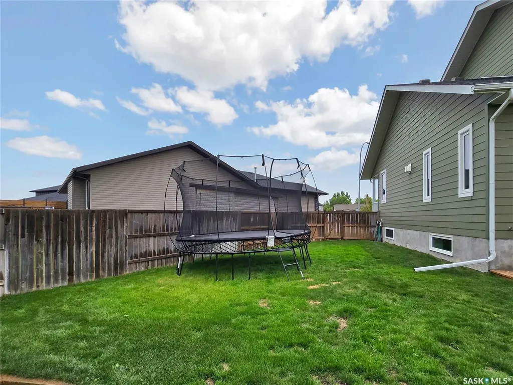 312 Columbus Court Martensville SK S0K 0A2