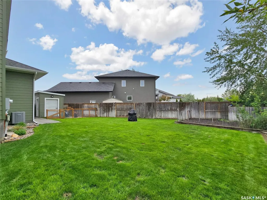 312 Columbus Court Martensville SK S0K 0A2