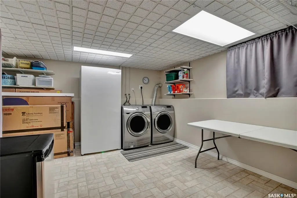 702 Grabowski Crescent Warman SK S0K 4S0