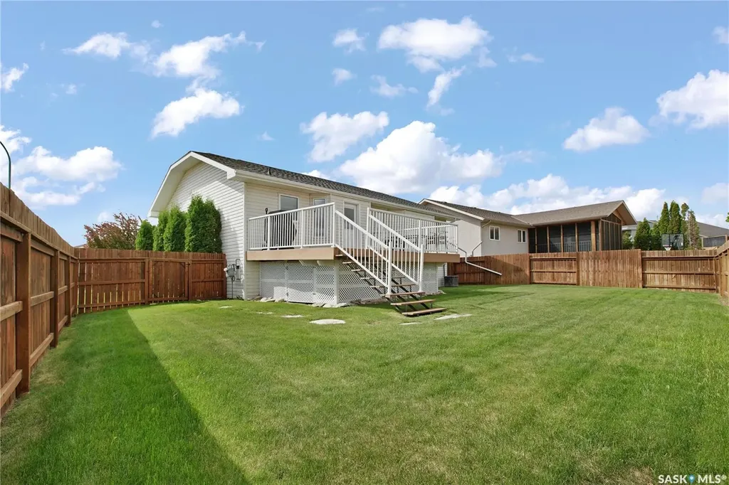 702 Grabowski Crescent Warman SK S0K 4S0