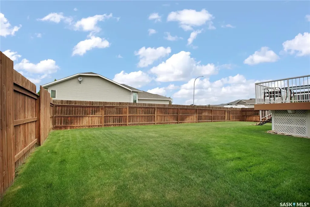 702 Grabowski Crescent Warman SK S0K 4S0