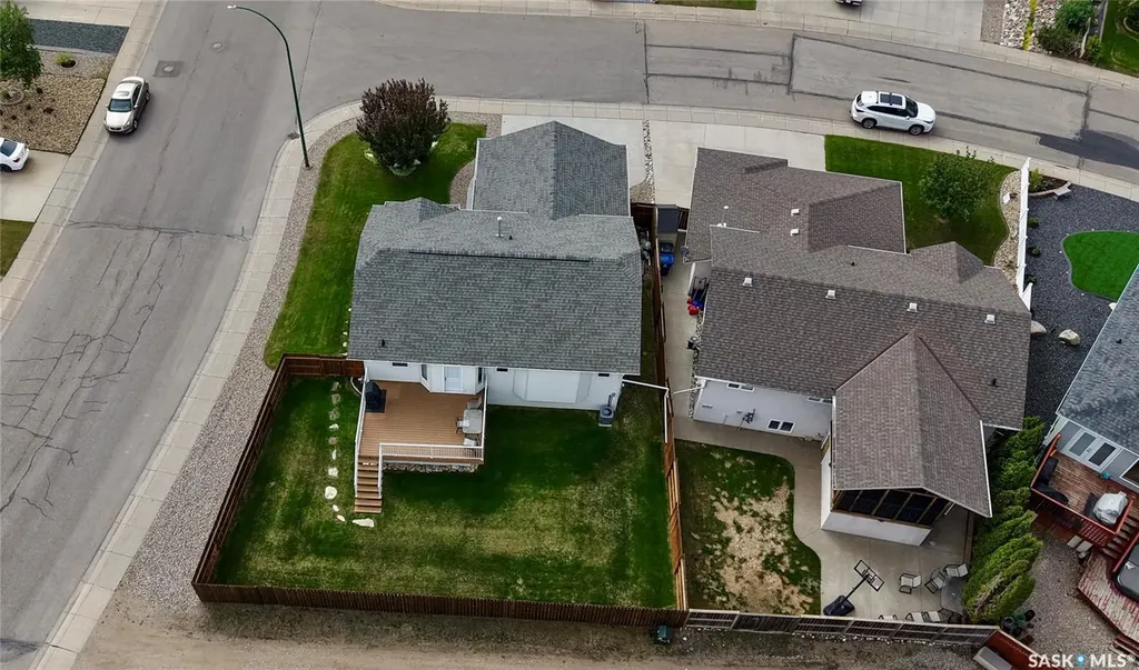 702 Grabowski Crescent Warman SK S0K 4S0