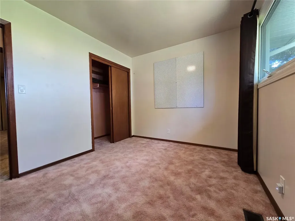 222 Torbay Street Torquay SK S0C 2L0