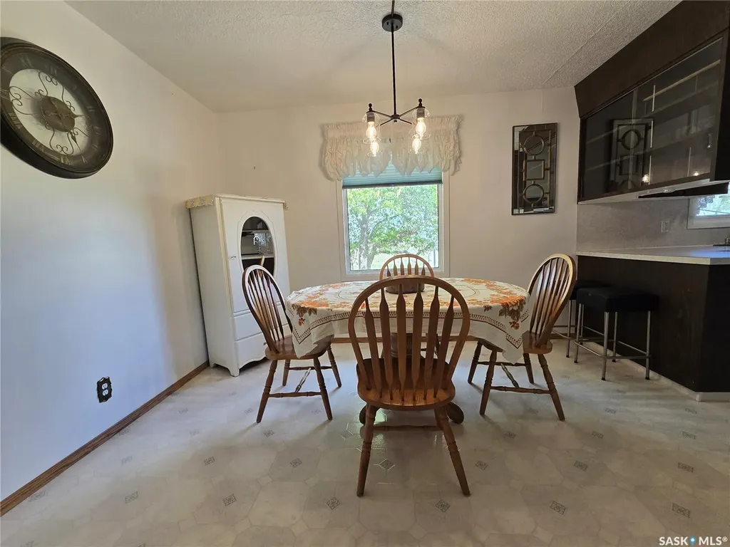 222 Torbay Street Torquay SK S0C 2L0