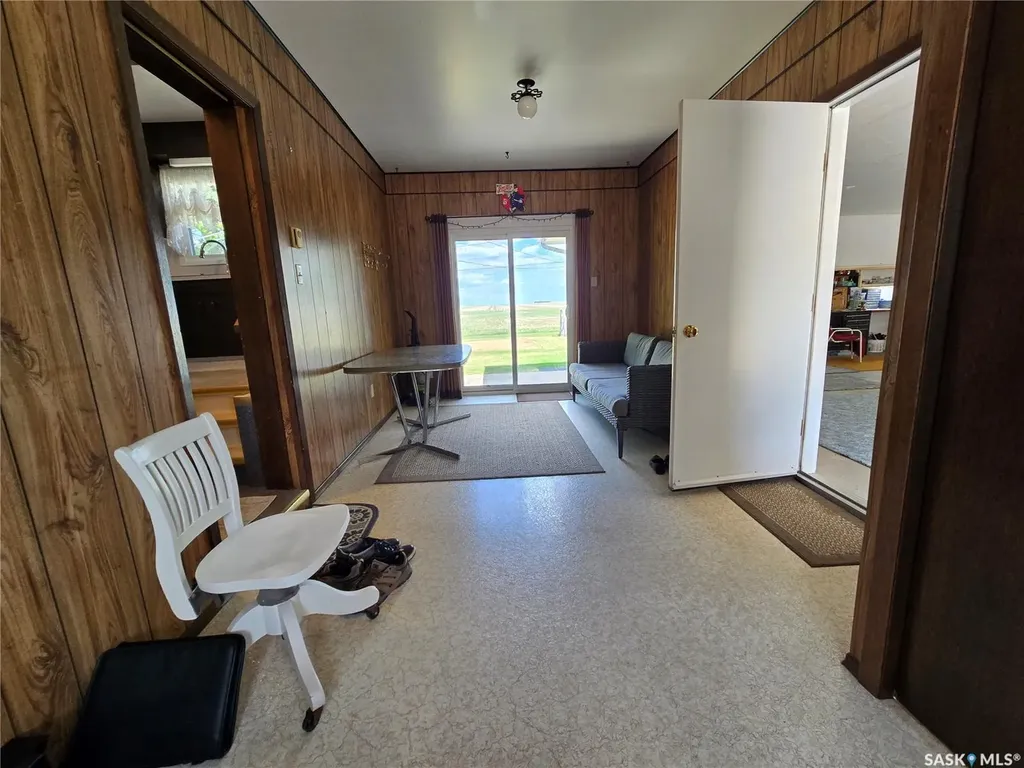 222 Torbay Street Torquay SK S0C 2L0