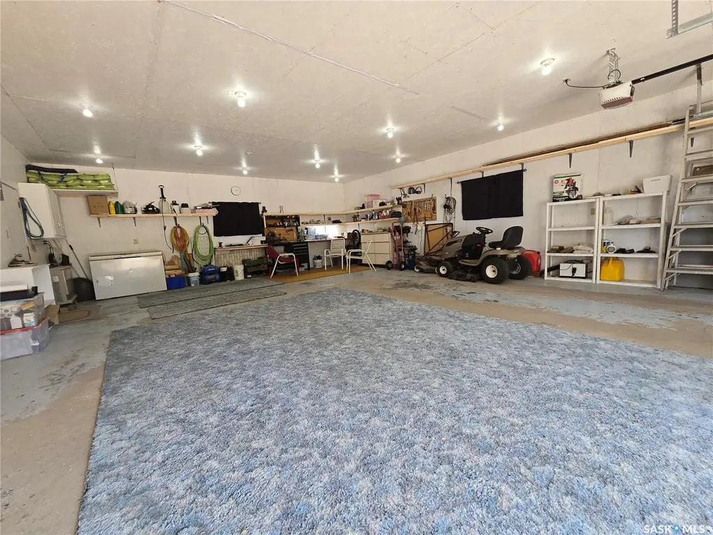 222 Torbay Street Torquay SK S0C 2L0