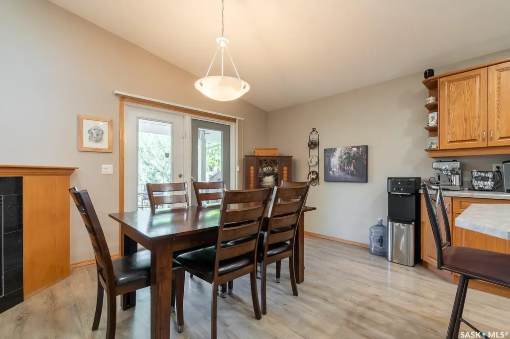 3807 Britannia Place E Regina SK S4V 2Z6