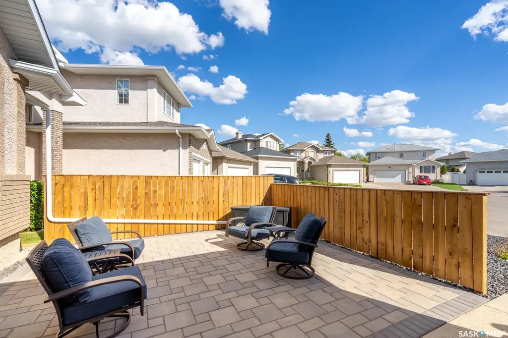 3807 Britannia Place E Regina SK S4V 2Z6