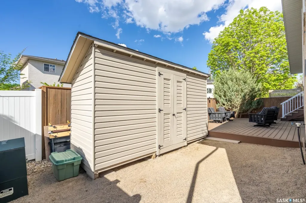 3807 Britannia Place E Regina SK S4V 2Z6