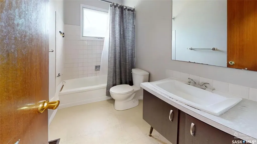 3348 Grant Road Regina SK S4S 5H5