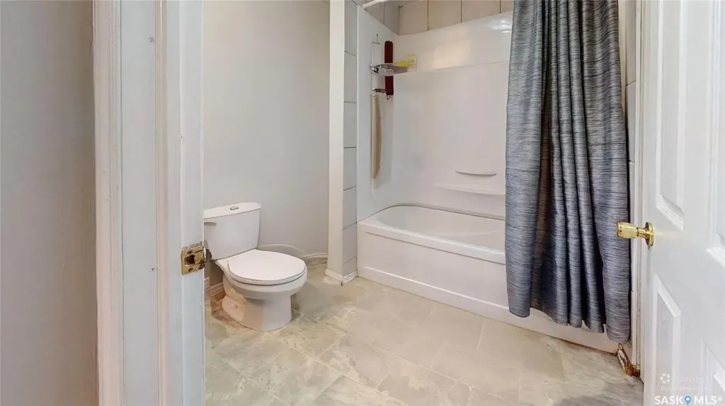 3348 Grant Road Regina SK S4S 5H5