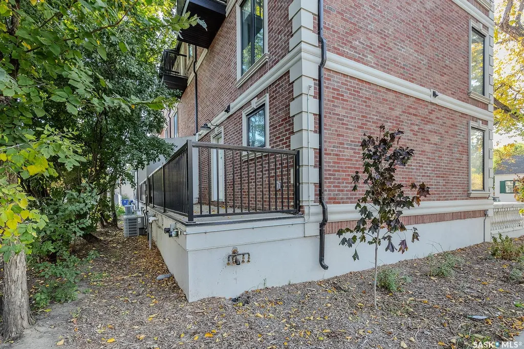 1001 Osler Street Saskatoon SK S7N 0T5