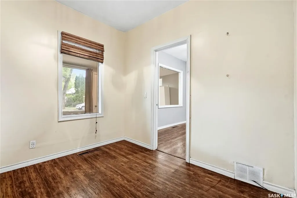 1614 Lorne Avenue Saskatoon SK S7H 1Y1