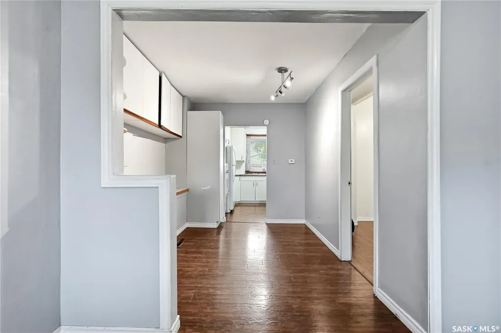 1614 Lorne Avenue Saskatoon SK S7H 1Y1
