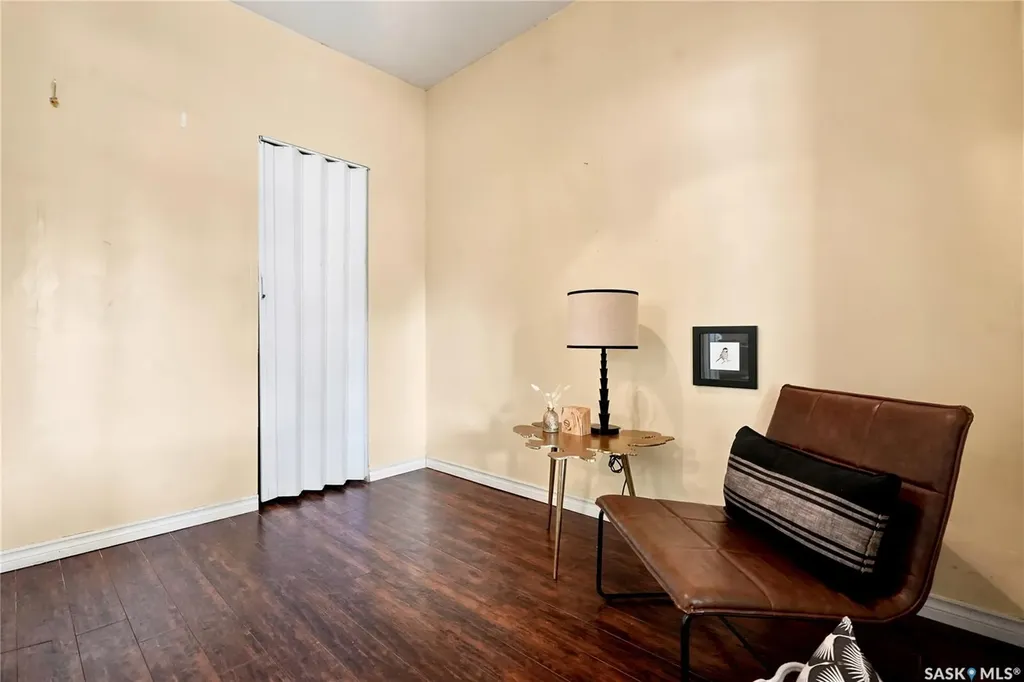 1614 Lorne Avenue Saskatoon SK S7H 1Y1