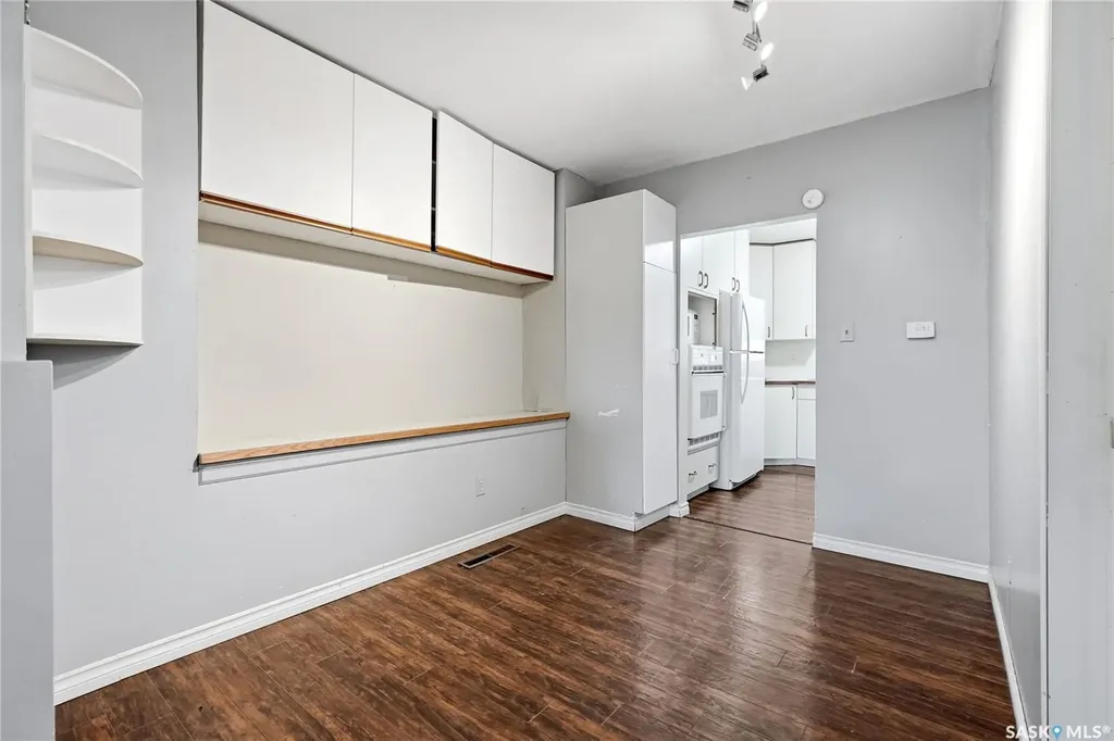 1614 Lorne Avenue Saskatoon SK S7H 1Y1