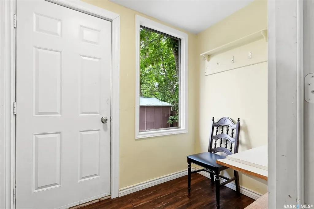 1614 Lorne Avenue Saskatoon SK S7H 1Y1