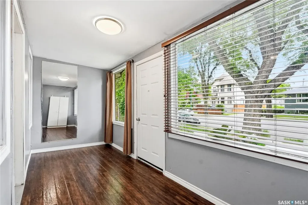 1614 Lorne Avenue Saskatoon SK S7H 1Y1