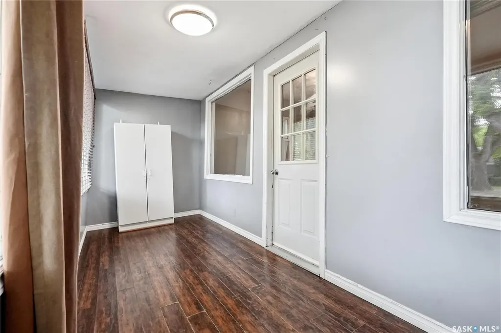 1614 Lorne Avenue Saskatoon SK S7H 1Y1