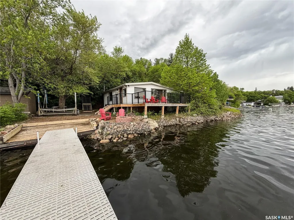 215-216 Osment Avenue Katepwa Beach SK S0G 2Y0