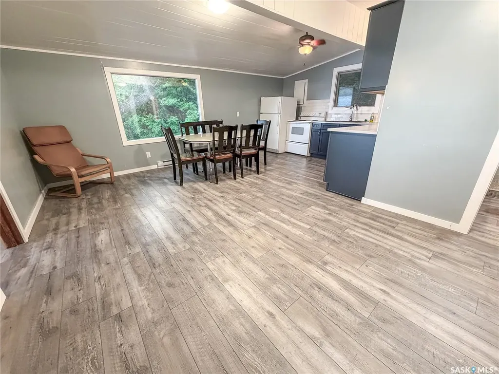 215-216 Osment Avenue Katepwa Beach SK S0G 2Y0