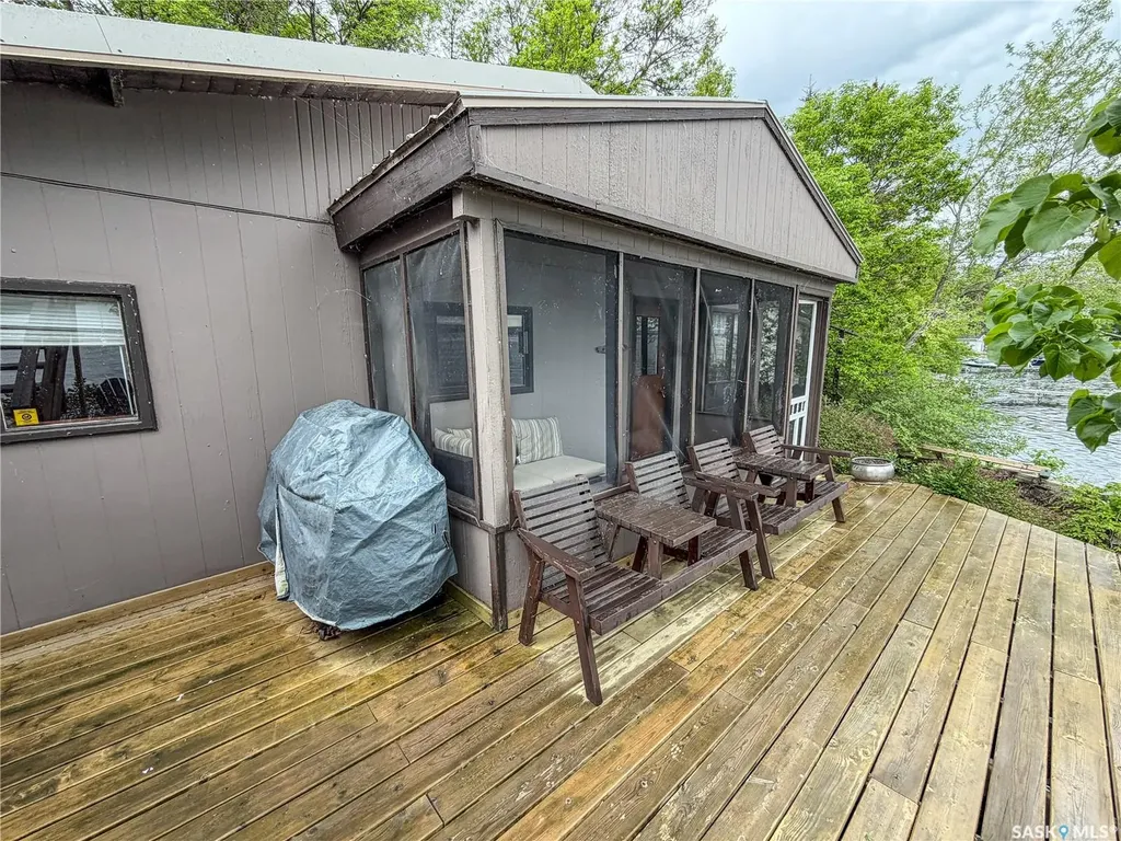215-216 Osment Avenue Katepwa Beach SK S0G 2Y0