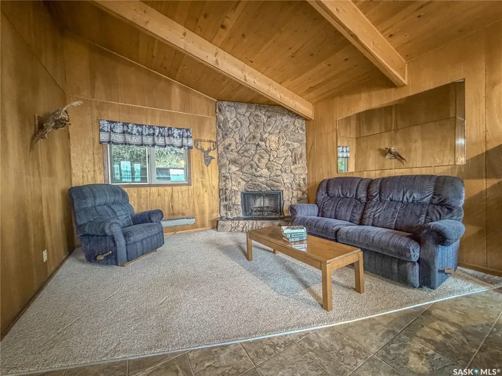 215-216 Osment Avenue Katepwa Beach SK S0G 2Y0