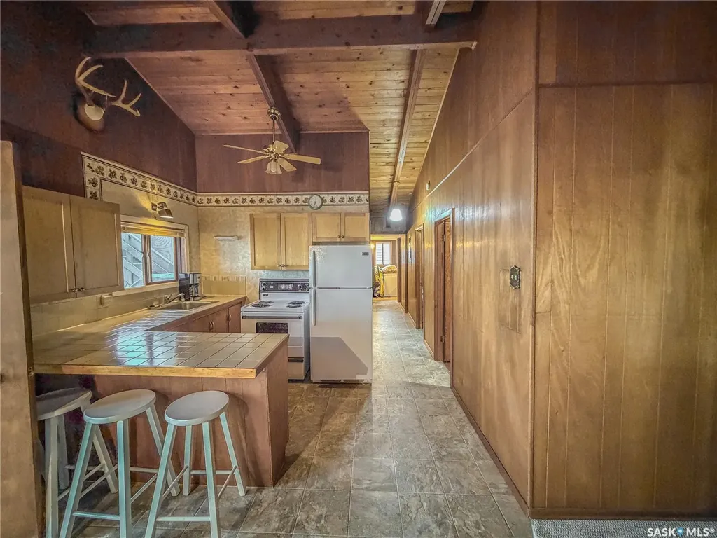 215-216 Osment Avenue Katepwa Beach SK S0G 2Y0