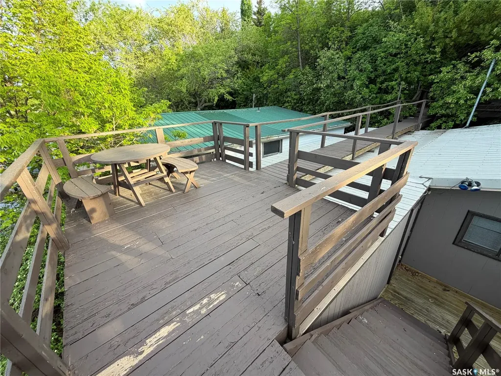 215-216 Osment Avenue Katepwa Beach SK S0G 2Y0