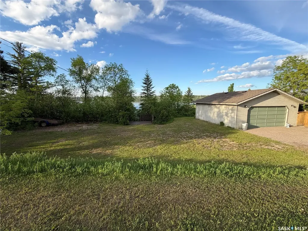 215-216 Osment Avenue Katepwa Beach SK S0G 2Y0