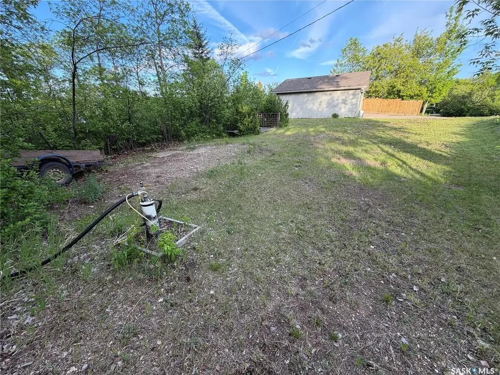 215-216 Osment Avenue Katepwa Beach SK S0G 2Y0