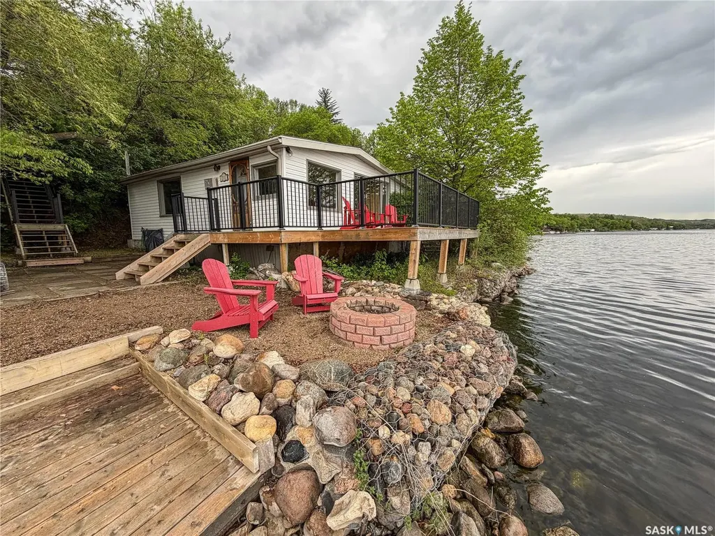215-216 Osment Avenue Katepwa Beach SK S0G 2Y0