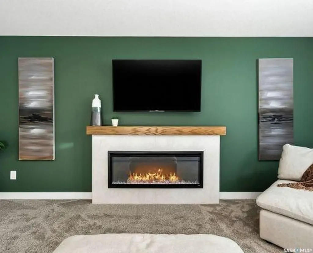 1056 West Park Boulevard Moose Jaw SK S6J 0E6