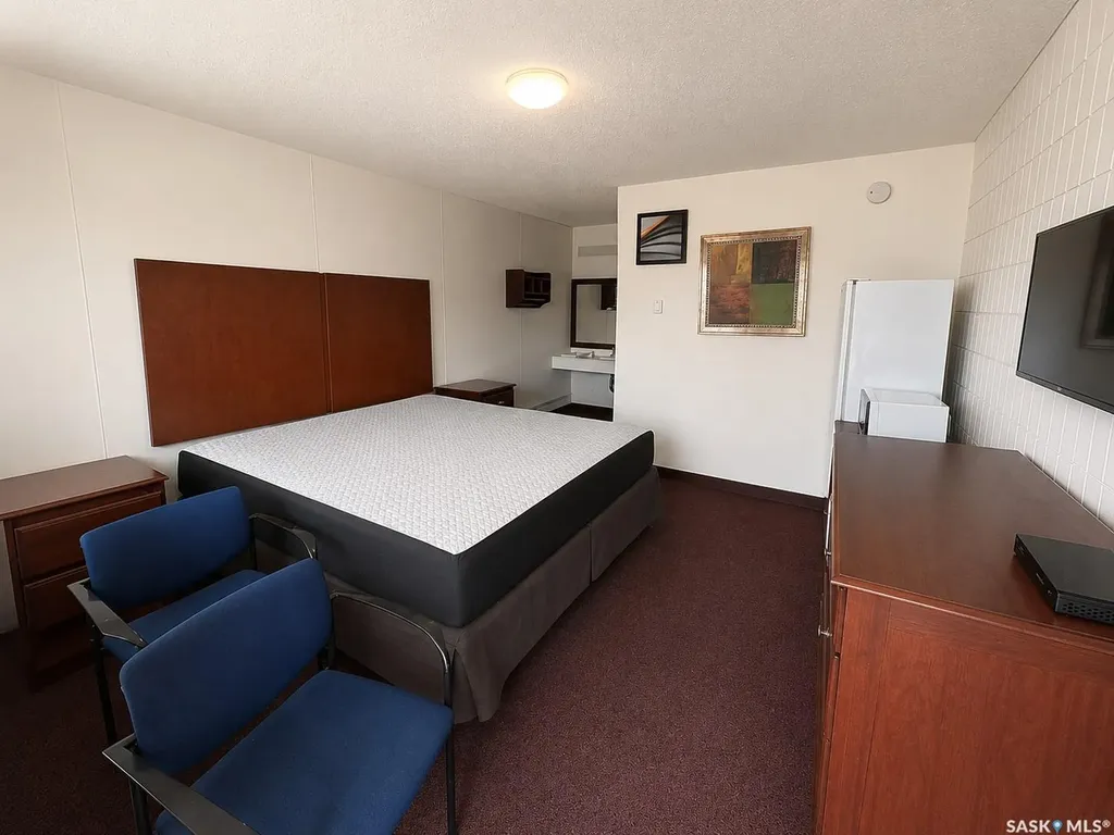 101 Center Street Assiniboia SK S0H 0B0